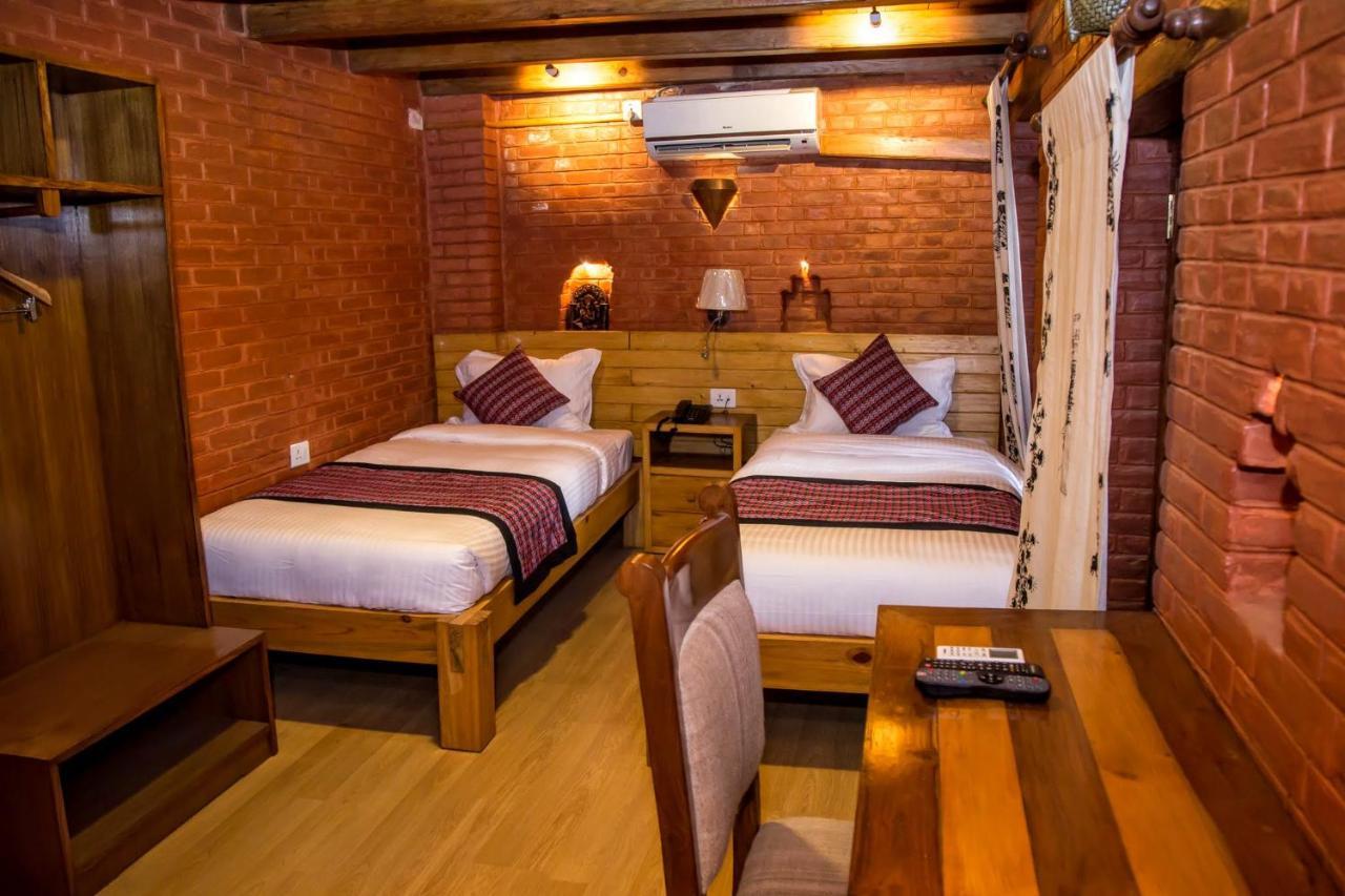 Hotel Baha Restaurant And Cafe Bhatgoan Zewnętrze zdjęcie