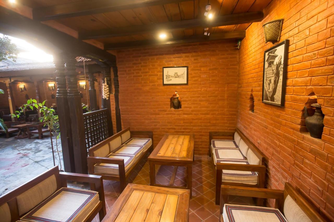 Hotel Baha Restaurant And Cafe Bhatgoan Zewnętrze zdjęcie